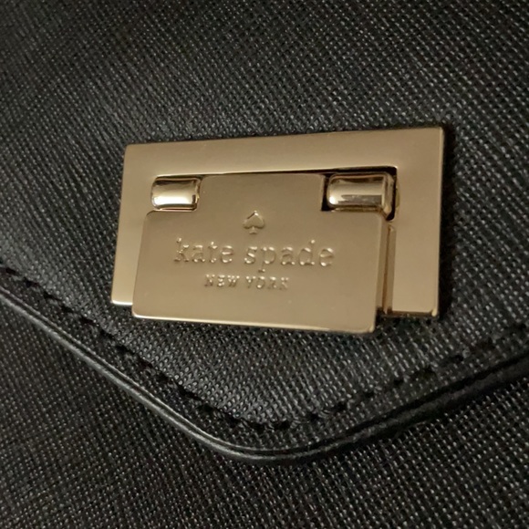 NEW! Kate Spade Tote 👜 - Picture 7 of 16
